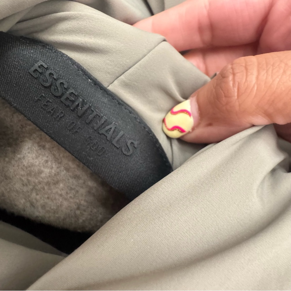 FEAR OF GOD ESSENTIALS gray bonded hoodie L - Picture 9 of 10